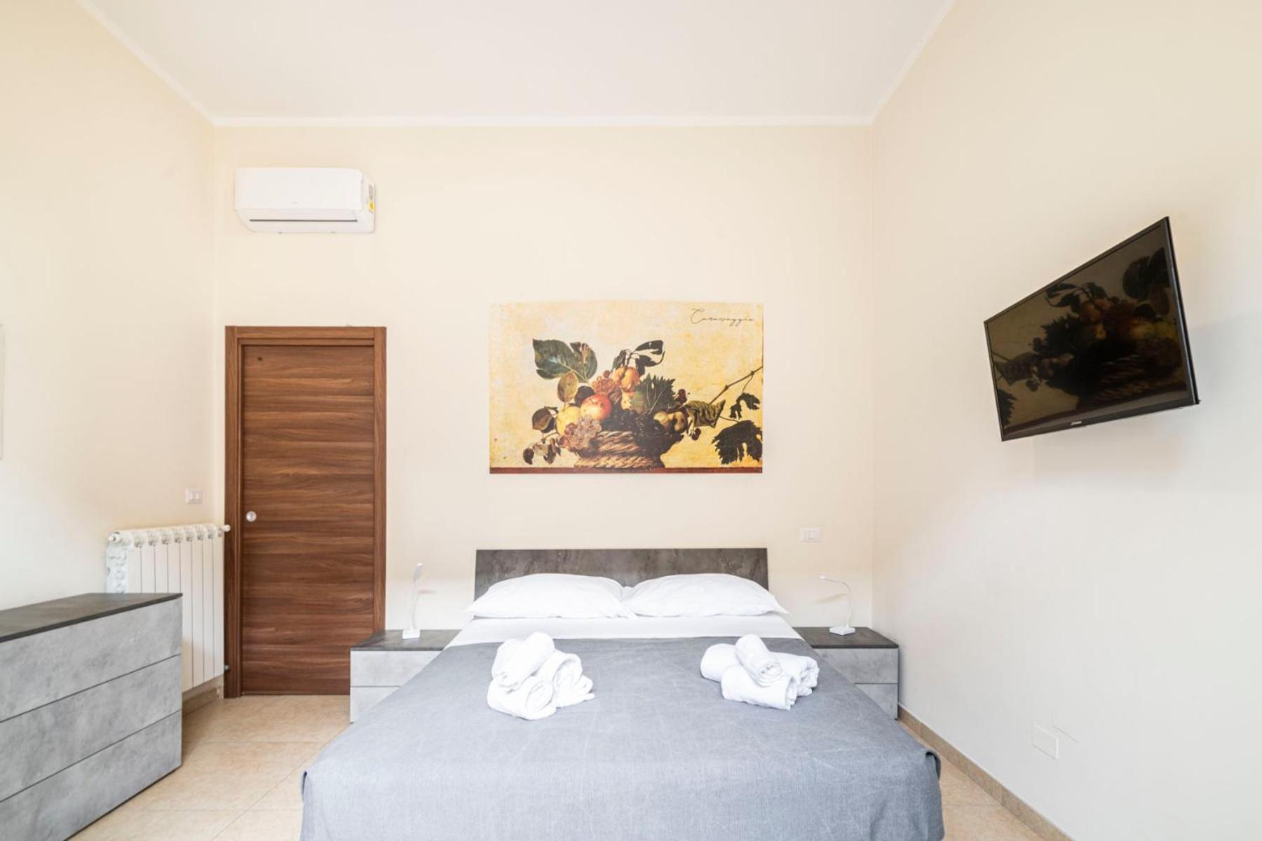 Bed and Breakfast Corso 138 - Sleep & Fly - By Domusextra Neapel Exterior foto